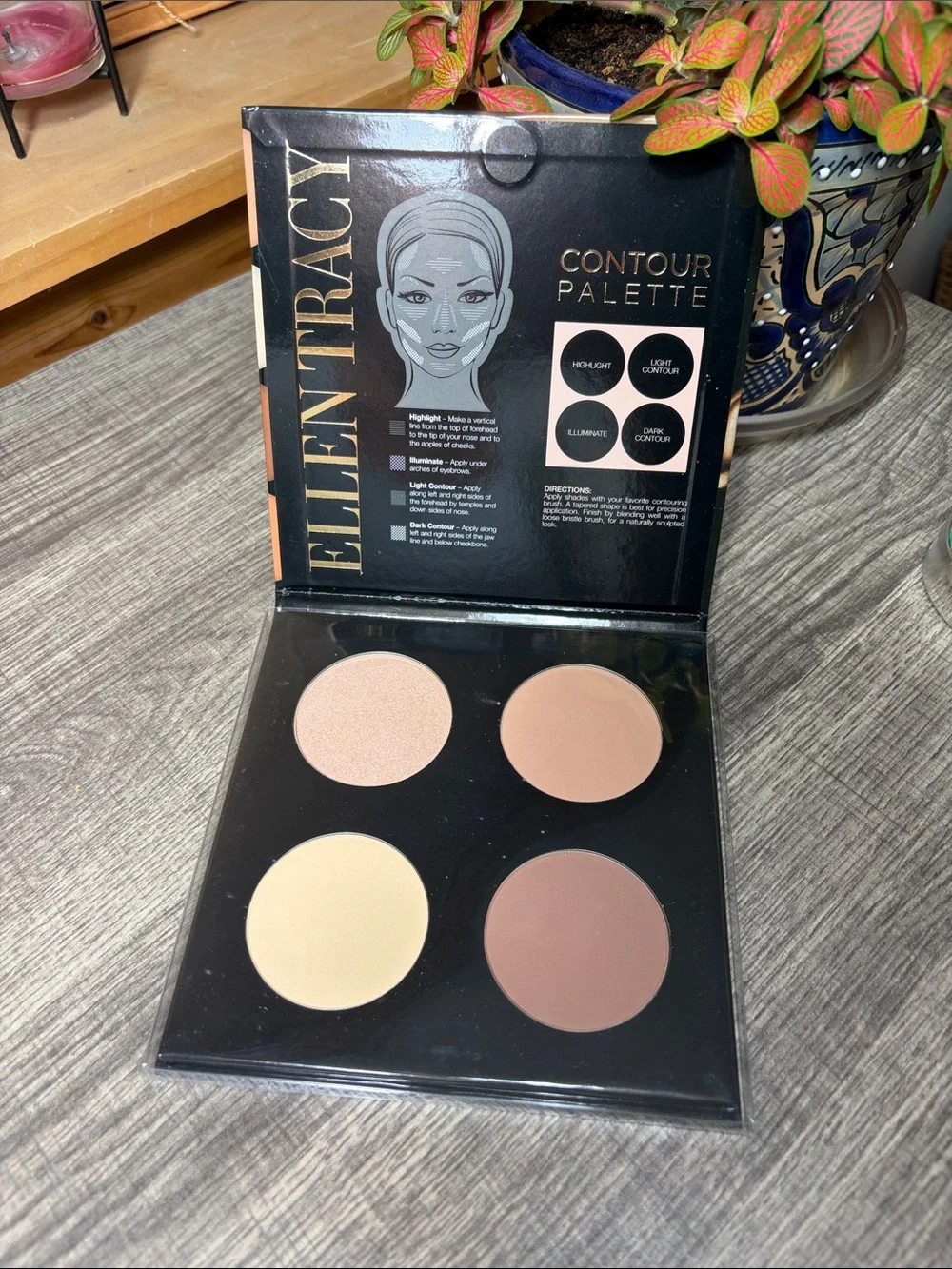 🌹5 for $25🌹 Ellen Tracy Contour Palette